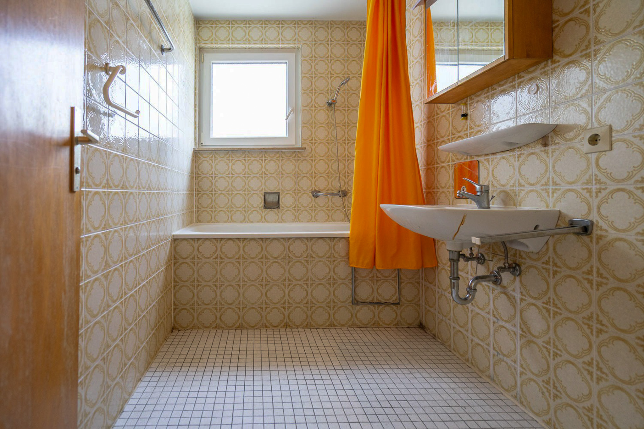 Vor der Modernisierung - Badezimmer